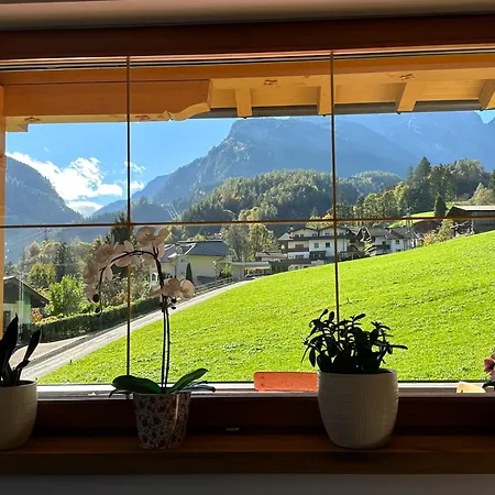 アパート Appartementhaus Zillertal By Piaunddirk