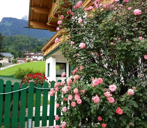 Appartementhaus Zillertal By Piaunddirk Διαμέρισμα *