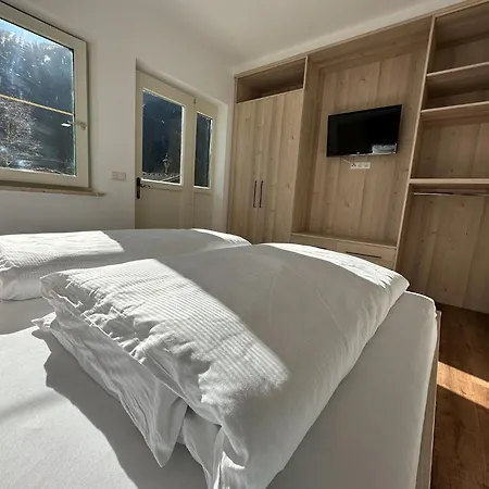 Appartementhaus Zillertal By Piaunddirk شقة فينكنبرغ