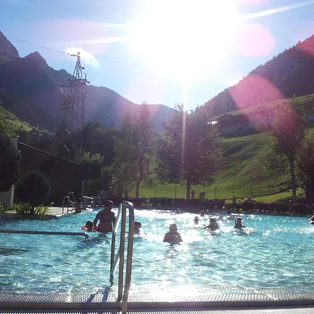 Appartementhaus Zillertal By Piaunddirk شقة فينكنبرغ